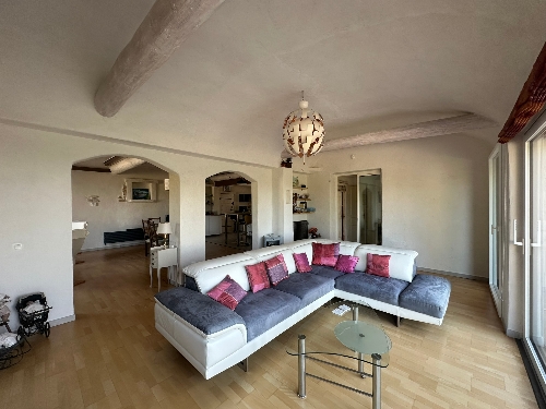 Property Detail