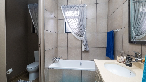Property Detail