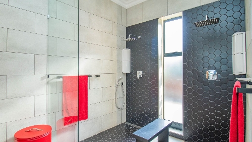 Property Detail