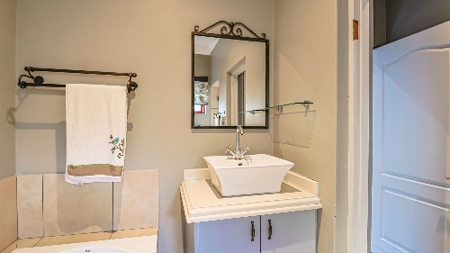 Property Detail