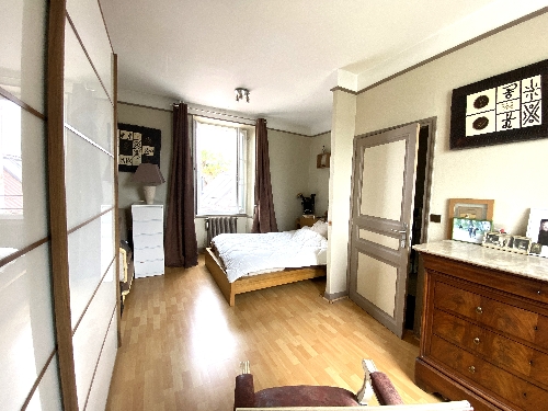 Property Detail