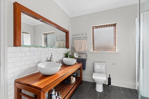 Property Detail