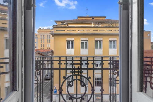 Property Detail